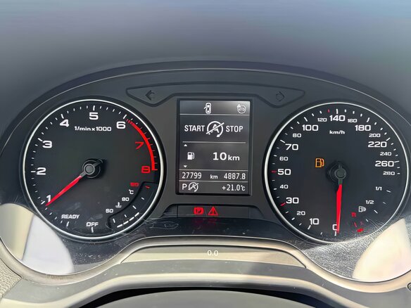 2023 Audi Q2 L 35 TFSI I Рестайлинг, синий, 2155000 рублей - вид 9