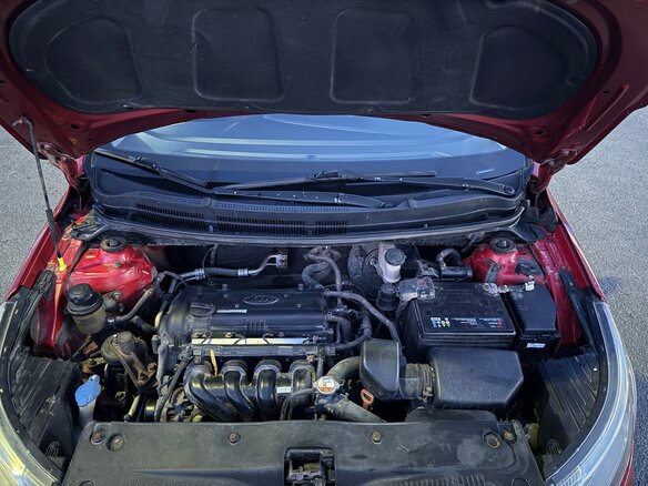 2013 Kia Rio 4-speed III, красный, 850000 рублей - вид 12