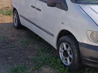 2002 Mercedes-Benz Vito 108 CDI I (W638), белый, 500021 рублей, вид 3