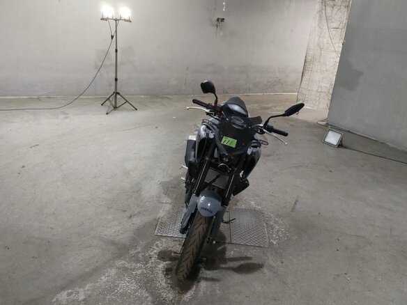 2023 Yamaha MT-03, чёрный, 545000 рублей - вид 2