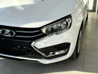 2023 Lada (ВАЗ) Vesta I Рестайлинг (NG), белый, 1194000 рублей, вид 2