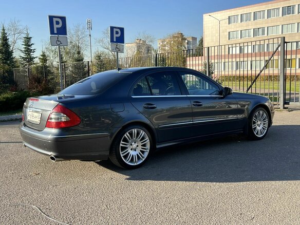 2008 Mercedes-Benz E-Класс 280 III (W211, S211) Рестайлинг, серый, 1399000 рублей - вид 4