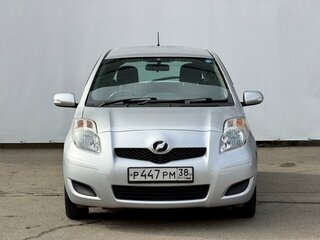 2009 Toyota Vitz II (XP90), серый, 590000 рублей, вид 3