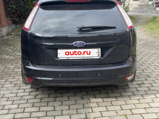 2010 Ford Focus II Рестайлинг, чёрный, 650000 рублей, вид 3