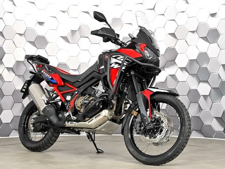 2022 Honda CRF 1100L Africa Twin, красный, 1800000 рублей, вид 1