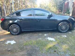 2012 Chevrolet Cruze I, чёрный, 835000 рублей, вид 4