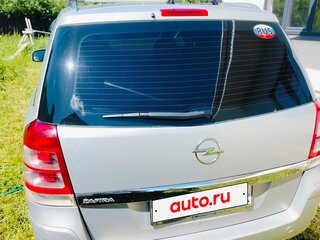 2011 Opel Zafira B Рестайлинг, бежевый, 600000 рублей, вид 3