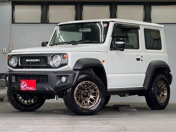 2023 Suzuki Jimny Sierra IV, белый, 1420010 рублей