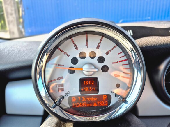 2008 Mini Hatch One II (R56), жёлтый - вид 13