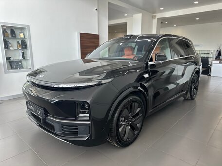 2025 Li Auto (Lixiang) L9 52.3 kWh I Рестайлинг, чёрный, 9300000 рублей, вид 1