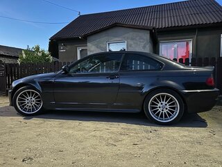 2003 BMW 3 серии 325i IV (E46) Рестайлинг, чёрный, 1600000 рублей, вид 2