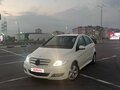 2011 Mercedes-Benz B-Класс 180 I (W245) Рестайлинг, белый, 650000 рублей