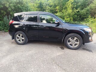 2011 Toyota RAV4 III (XA30) Рестайлинг, чёрный, 1350000 рублей, вид 1