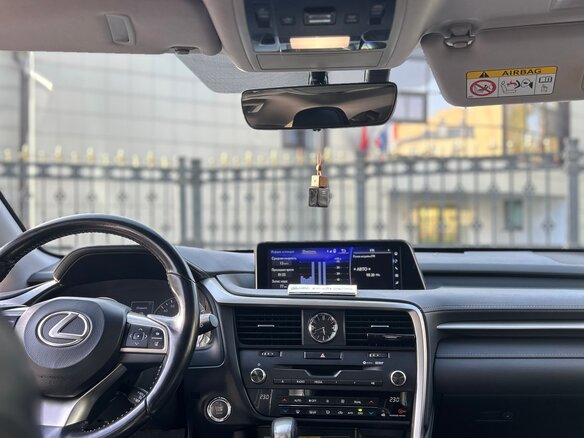 2018 Lexus RX 300 IV, белый, 3700000 рублей - вид 14