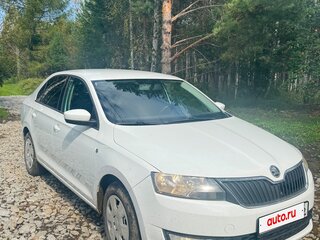 2014 Skoda Rapid I, белый, 800000 рублей, вид 3