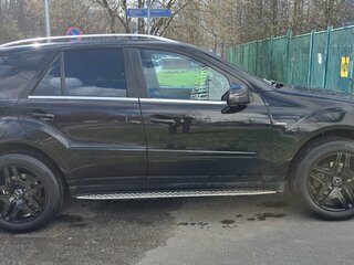 2011 Mercedes-Benz M-Класс 350 II (W164) Рестайлинг, чёрный, 1800000 рублей, вид 4