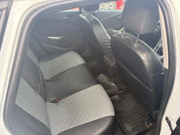 2010 Opel Astra J, белый, 700000 рублей - вид 29