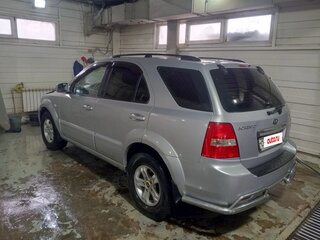 2007 Kia Sorento I Рестайлинг, серебристый, 999999 рублей, вид 4