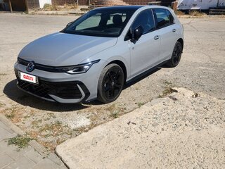 2025 Volkswagen Golf VIII Рестайлинг, серый, 2950000 рублей, вид 1
