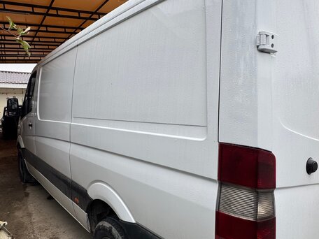 2008 Mercedes-Benz Sprinter, белый, 1500000 рублей, вид 2