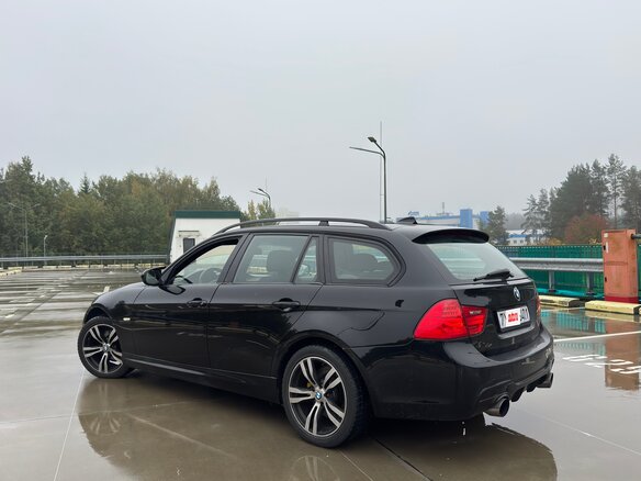 2009 BMW 3 серии 318d V (E90/E91/E92/E93) Рестайлинг, чёрный, 990000 рублей - вид 5