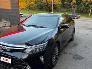 2017 Toyota Camry VII (XV50) Рестайлинг 2, чёрный, 1650000 рублей, вид 1
