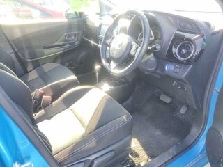 2020 Toyota Vitz III (XP130) Рестайлинг 2, голубой, 1055000 рублей, вид 5