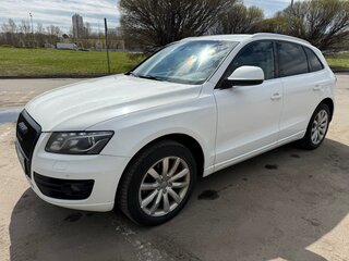 2009 Audi Q5 I (8R), белый, 1600000 рублей, вид 1