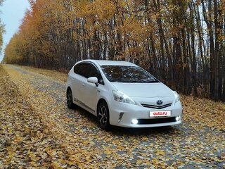 2011 Toyota Prius Alpha I (ZVW40/41), белый, 949990 рублей, вид 2