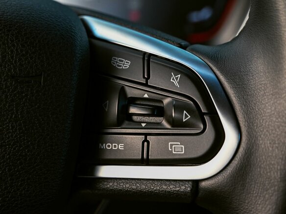 2023 Geely Coolray I, белый, 1839000 рублей - вид 11