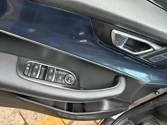 2022 Chery Tiggo 7 Plus I, серый, 1106000 рублей - вид 15