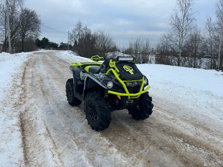 2020 BRP Can-Am Outlander 570, серый, 1000000 рублей, вид 1
