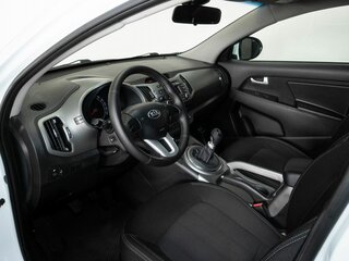 2015 Kia Sportage III Рестайлинг, белый, 1440000 рублей, вид 5