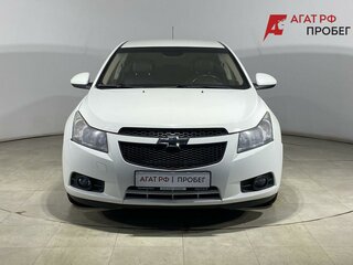 2011 Chevrolet Cruze I, белый, 385000 рублей, вид 2