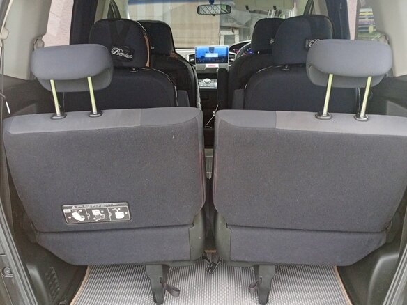 2010 Honda Freed Spike I Рестайлинг, чёрный, 1110000 рублей - вид 5