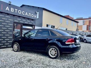 2011 Volkswagen Polo V, чёрный, 699000 рублей, вид 5