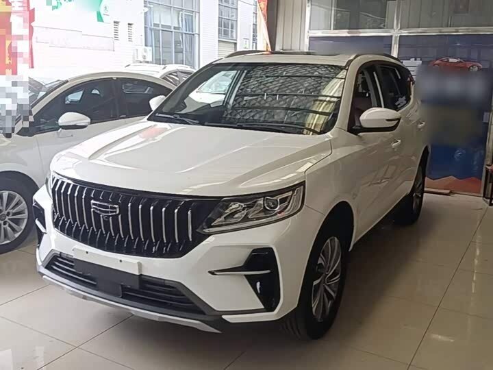 Открыть фотографии: Geely Vision X6 Pro