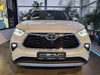 2026 Toyota Highlander IV (XU70), белый, 5480000 рублей, вид 3