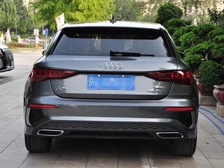 2023 Audi A3 Sportback 35 TFSI IV (8Y), серый, 1900000 рублей, вид 5