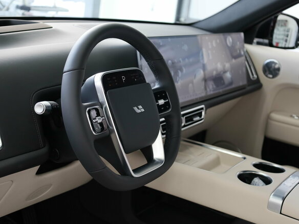 2025 Li Auto (Lixiang) L7 52.3 kWh I Рестайлинг, чёрный, 10690000 рублей - вид 4