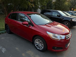 2011 Citroen C4 II, красный, 600000 рублей, вид 1