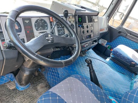 2000 MAN F 2000, белый, 2800000 рублей, вид 4