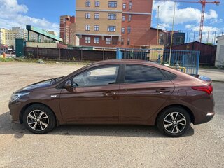 2022 Hyundai Solaris II Рестайлинг, коричневый, 2250000 рублей, вид 5