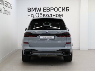 2025 BMW X7 40d I (G07) Рестайлинг, серый, 14690000 рублей, вид 4