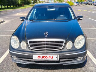 2004 Mercedes-Benz E-Класс 320 III (W211, S211), зелёный, 565000 рублей, вид 1