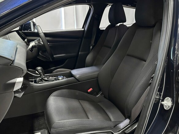 2021 Mazda 3 IV (BP), синий, 1677000 рублей - вид 14