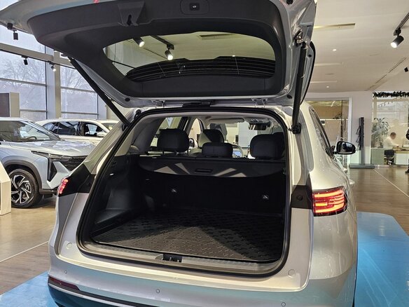 2026 Geely EX5 Гибрид EM-i, серебристый - вид 16