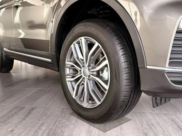 2024 Belgee X70 I, серый, 2800000 рублей - вид 10