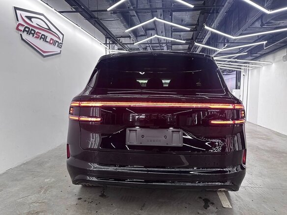 2026 Zeekr 8X 70 kWh, чёрный - вид 11
