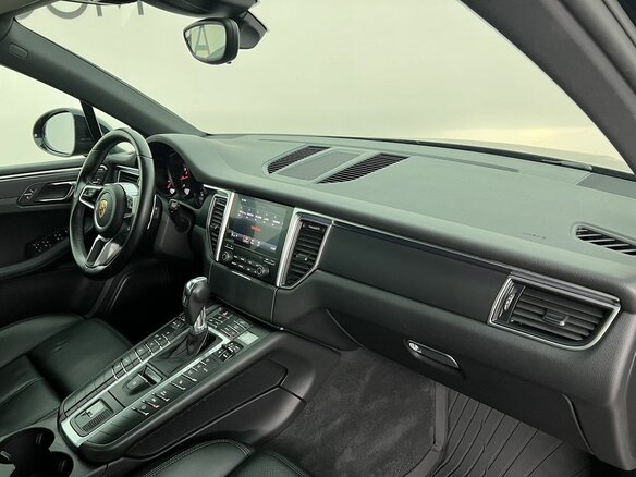 2018 Porsche Macan I, чёрный, 3190000 рублей - вид 15